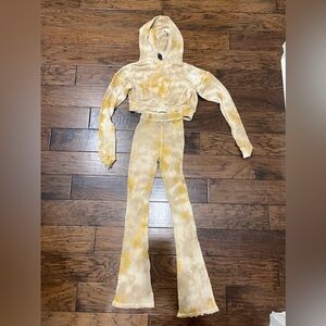 Women’s Cropped Sweat Set